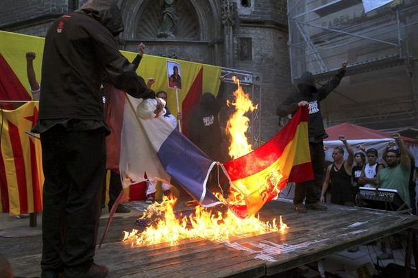 Barcelona: una multitud reclamó la independencia de Cataluña