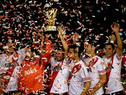 river le gano al sevilla y se quedo con la supercopa euroamericana river le gano al sevilla y se quedo con la supercopa euroamericana