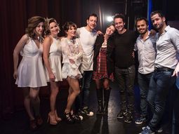 La China Suárez y Benjamín Vicuña fueron a ver a Nico Vázquez y Gime Accardi. La China Suárez y Benjamín Vicuña fueron a ver a Nico Vázquez y Gime Accardi.