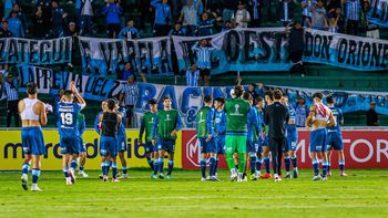 racing se juega todo en brasil: los escenarios que definen su futuro en sudamericana racing se juega todo en brasil: los escenarios que definen su futuro en sudamericana