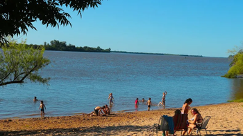 Descubrí Uruguay en 2026: la playa para avistar ballenas y hacer deportes acuáticos Descubrí Uruguay en 2026: la playa para avistar ballenas y hacer deportes acuáticos