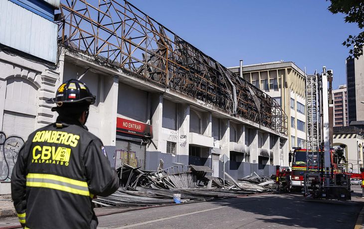 El Ejército renovó el toque de queda en Chile
