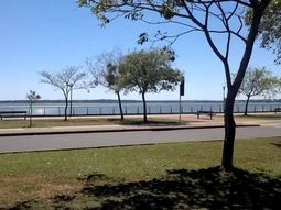 Misiones: la costanera de Posadas es uno de los lugares más elegidos para hacer actividad física Misiones: la costanera de Posadas es uno de los lugares más elegidos para hacer actividad física
