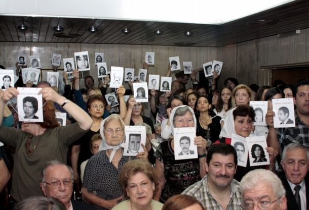 Ofrecen recompensa de $100 mil para hallar a ocho prófugos