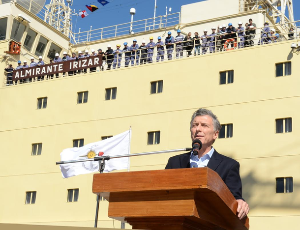 El presidente Macri en el buque rompehielos Almirante Irizar