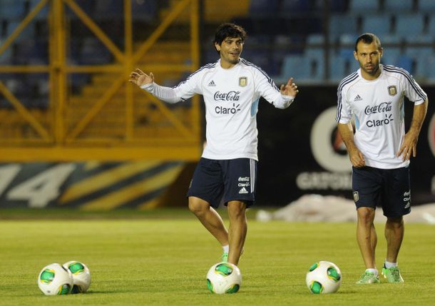 El pase del verano: Ever Banega jugará en Newells