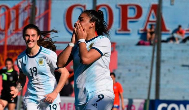 Rocío Correa, jugadora de la Selección argentina, fue baleada  durante el velorio de su hermano