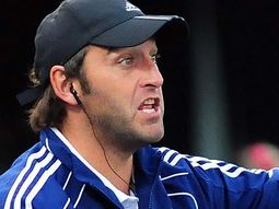 carlos retegui vuelve a ser el tecnico de las leonas carlos retegui vuelve a ser el tecnico de las leonas