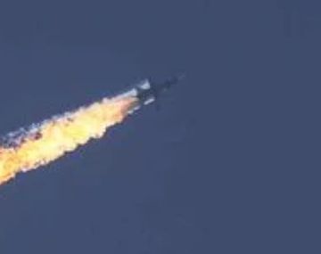 Versiones cruzadas sobre el estado de los pilotos del avión ruso derribado