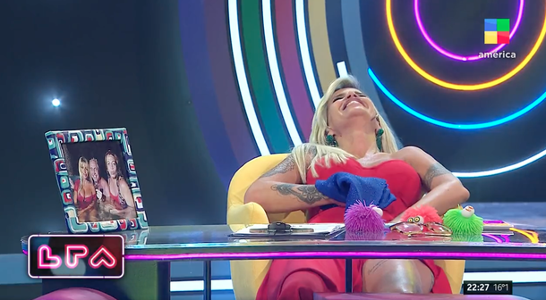 Los memes por el debut de Florencia Peña con La puta ama