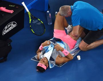 El español estaba dos sets a uno pero su cuerpo comenzó a pasarle factura