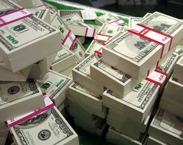 Dolares4