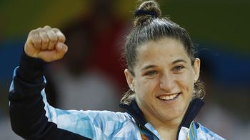 ¿cuanto ganara paula pareto por su medalla dorada en rio 2016?