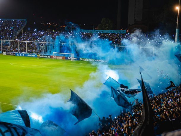 Córdoba: le prohibieron ir a la cancha hasta que pague la cuota alimentaria