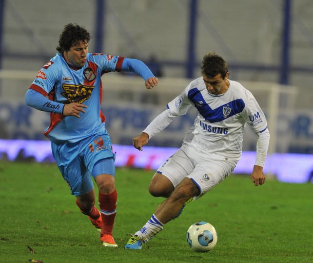 Arsenal y Vélez buscan su primer tirunfo en el certamen