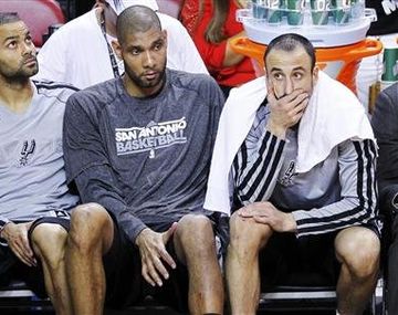 Los Spurs de Ginóbili detuvieron su marcha ganadora