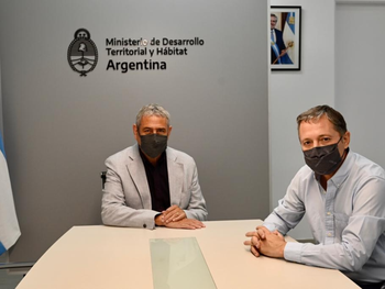 Fernando Gray se reunió con el ministro Jorge Ferraresi
