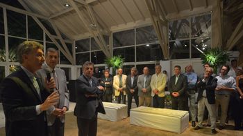 macri se reunio con legisladores de cambiemos en olivos macri se reunio con legisladores de cambiemos en olivos