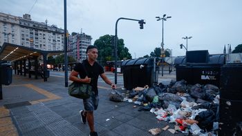 el valor de los trabajadores: el paro general le costara a la economia argentina unos 489 millones de dolares el valor de los trabajadores: el paro general le costara a la economia argentina unos 489 millones de dolares