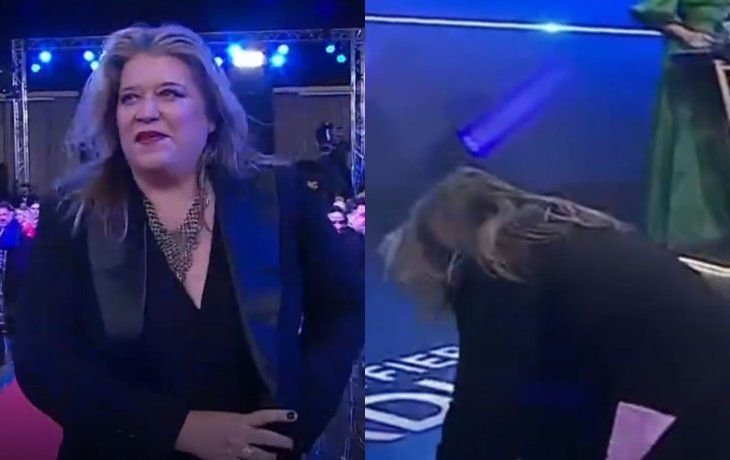 Video: la humorista que se cayó al ir buscar su premio en los MF de Radio