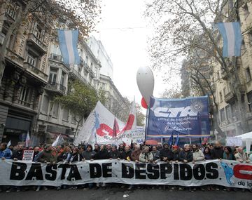 Cortes y movilizaciones a Plaza de Mayo por una protesta de la CTA y ATE