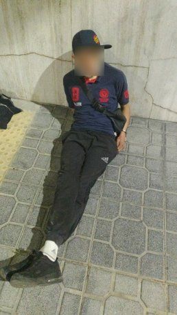 Caballito: detuvieron a un hombre que se trepaba por un balcón para asaltar un departamento