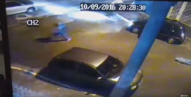 VIDEO: Cinco delincuentes quieren robarle el auto a un policía de civil