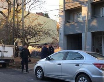 Hallan muerta a una joven de 22 años tras una fiesta en un departamento