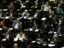 diputados del fpv buscan tratar dos proyectos para que empresas distribuyan ganancias diputados del fpv buscan tratar dos proyectos para que empresas distribuyan ganancias