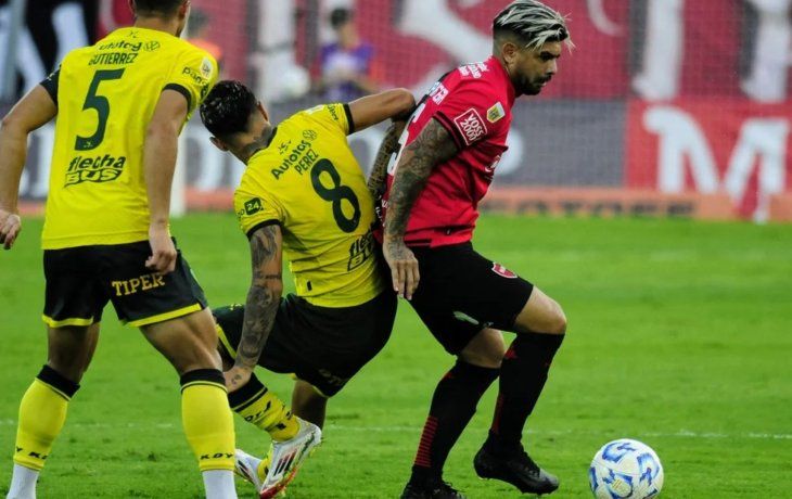 Defensa y Justicia y Newells empatan 1-1