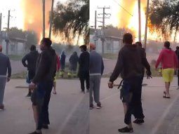 Las llamas comenzaron en un local ubicado en la ciudad de Mariano Acosta. Las llamas comenzaron en un local ubicado en la ciudad de Mariano Acosta.