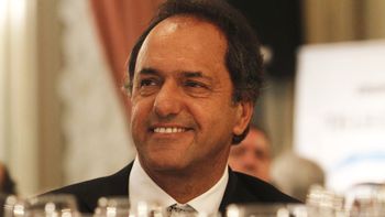 scioli: pedimos el voto para completar los objetivos scioli: pedimos el voto para completar los objetivos