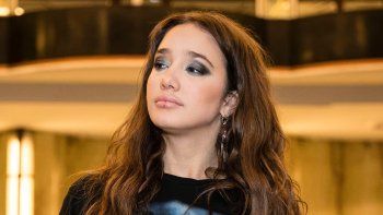 susto en pleno show de angela torres: el inesperado episodio que paralizo a todos susto en pleno show de angela torres: el inesperado episodio que paralizo a todos