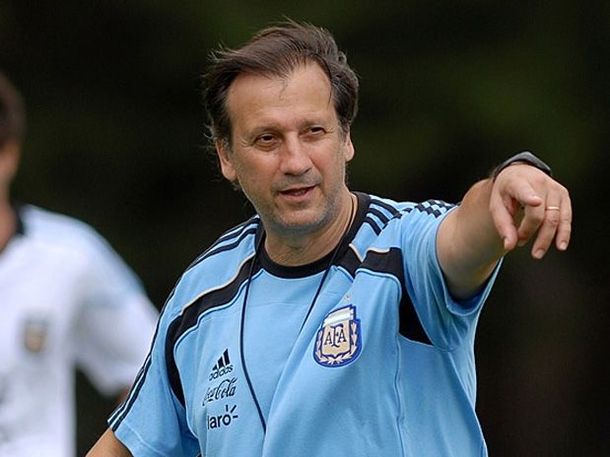 El ex técnico del Sub 20 atacó a los dirigentes y exigió un replanteo