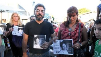 intentan determinar por que esta rasgunado el novio de 32 anos de micaela chaves