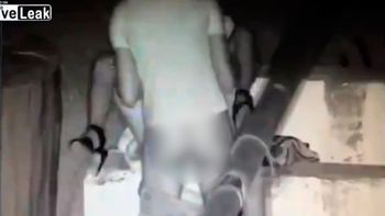 una pareja intento tener sexo casual en la calle, pero todo termino mal una pareja intento tener sexo casual en la calle, pero todo termino mal