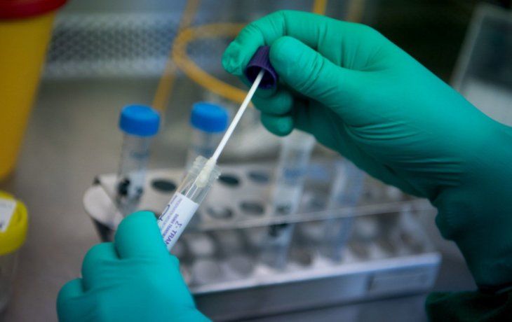 Coronavirus: Japón pidió a China que evite los hisopados anales en los turistas