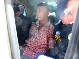 Declaró el hombre que le tiró un botellazo a Milei: Estaba borracho