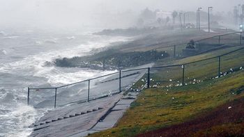 La costa de Estados Unidos ya siente los efectos del huracán Harvey La costa de Estados Unidos ya siente los efectos del huracán Harvey