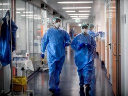 Un virólogo italiano aseguró que la concentración del coronavirus es 100 veces menor que en marzo