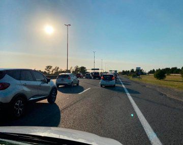 Colapso en ruta 2 y ruta 11 por el cierre del fin de semana largo