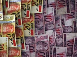 la cotizacion del dolar supero los 3 reales en el mercado de divisas de brasil la cotizacion del dolar supero los 3 reales en el mercado de divisas de brasil