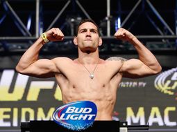 weidman y rousey retuvieron sus cinturones en el ufc 175 weidman y rousey retuvieron sus cinturones en el ufc 175