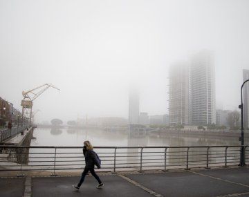Densa neblina en Buenos Aires.