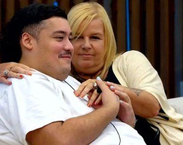 Insólito: Manzana de Gran Hermano se tatuó en honor a Virginia Demo