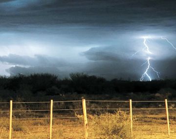 Una mujer murió en Jujuy al ser alcanzada por un rayo