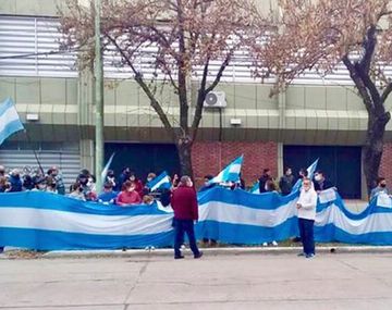 Santa Fe: cacerolazo y banderazo a la sede de Vicentin en Avellaneda / Gentileza Infocampo