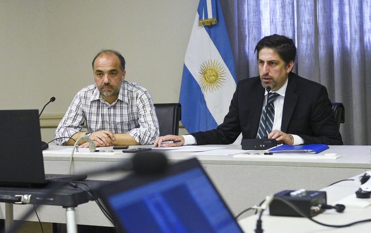 Trotta habló con las escuelas privadas sobre el pago de cuotas en tiempos de cuarentena