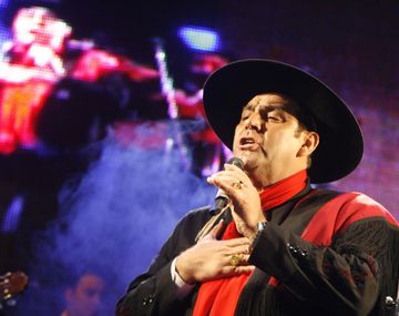 Escándalo con el Chaqueño Palavecino: una mujer lo increpó en una conferencia