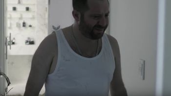 José Ottavis participó del nuevo videoclip de La mancha de Rolando. José Ottavis participó del nuevo videoclip de La mancha de Rolando.